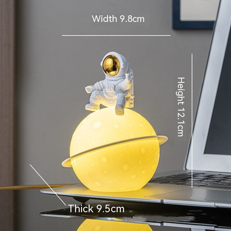 Astronaut Small Night Table Lamp